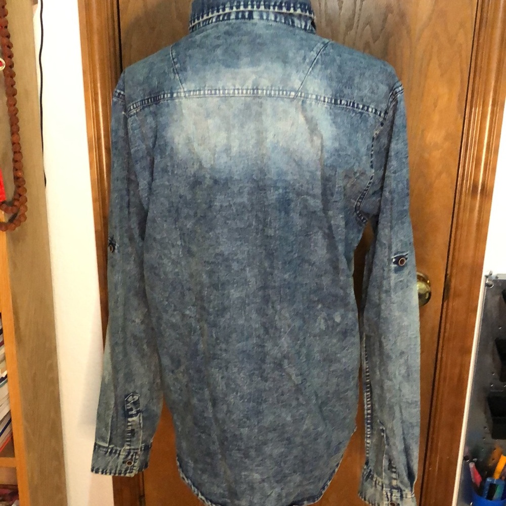 Men’s ROK Denim Button Down Shirt - Picture 4 of 6